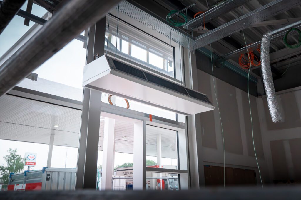 ESSO _ TANKSTATIONS _ DEVELTERE HVAC _ MARKE