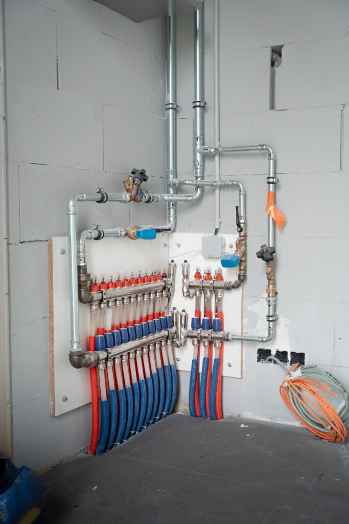 ESSO _ TANKSTATIONS _ DEVELTERE HVAC _ MARKE